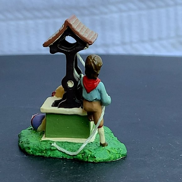 Dept 56 I'm Wishing Seasons Bay Resort Town Village - 1999 - Picture 9 of 9